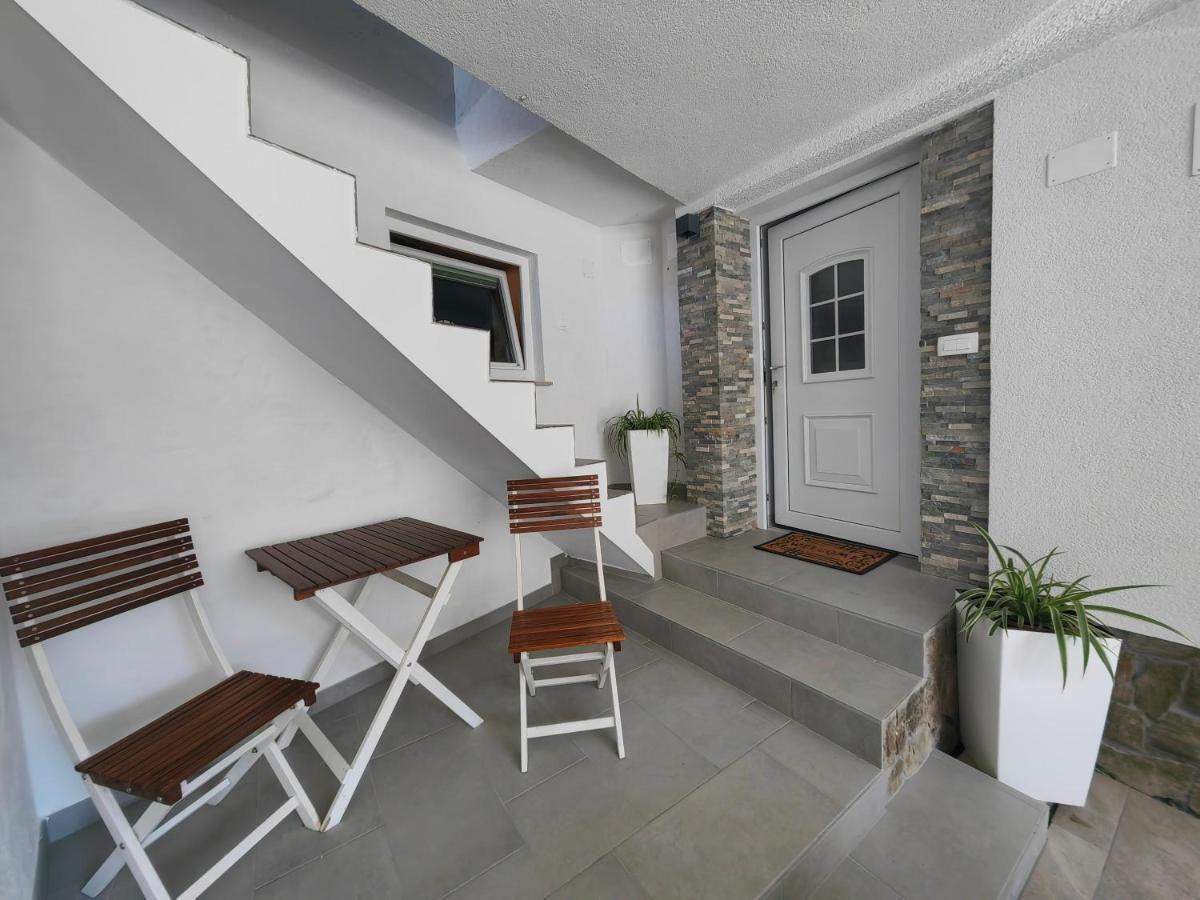 בוהינסקה בלה Apartma Bela מראה חיצוני תמונה