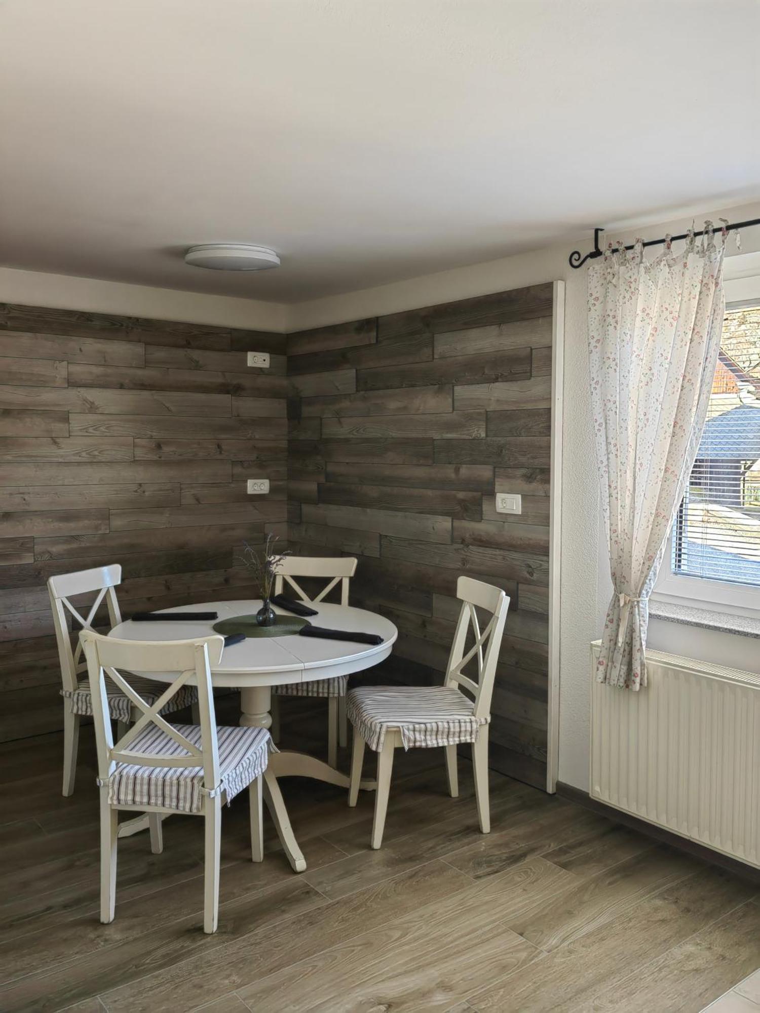 בוהינסקה בלה Apartma Bela מראה חיצוני תמונה